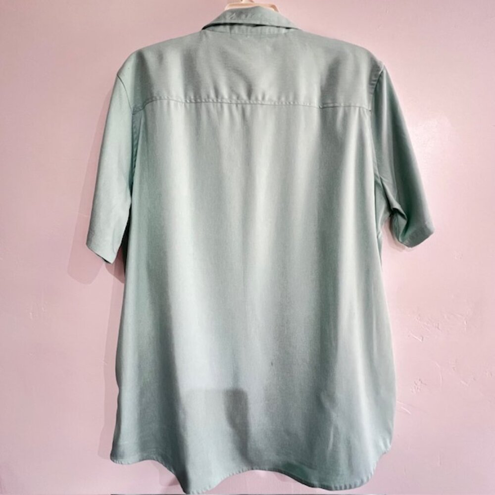NWOT Mountain and Isles Mens button-down shirt, UPF 50+ Protect, Quick Dry, 2XL - Picture 8 of 9